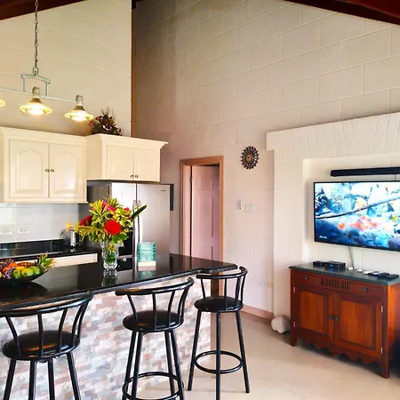 Coconut Walk Beach Apartment